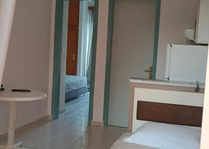 Casa Angelina Apartment Polychrono